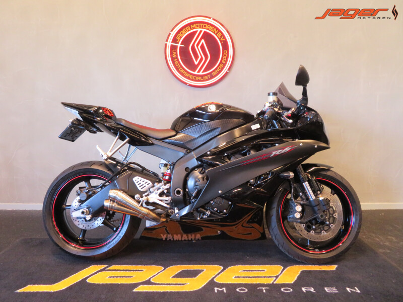 YAMAHA YZF-R6 SUPERSPORT LASER!