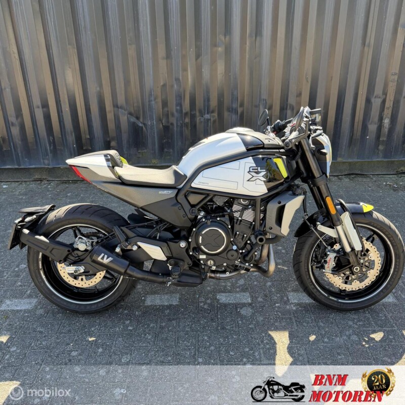 CFMoto 700CL-X Sport