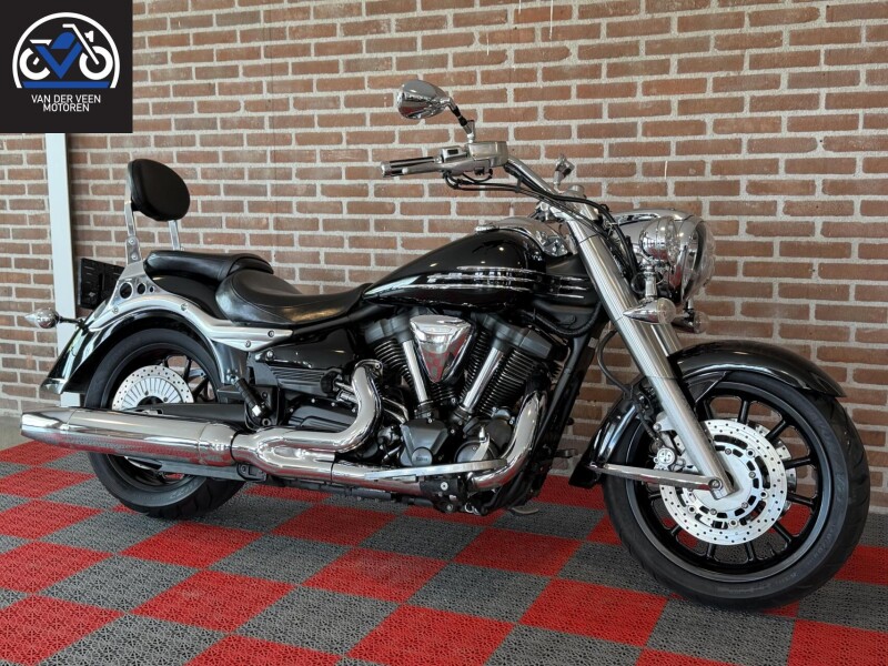 Yamaha XV 1900A