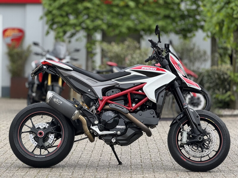 Ducati Hypermotard 821 SP