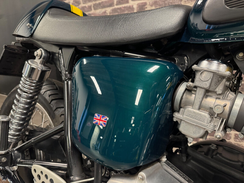 Triumph THRUXTON 900 CHOPPER - € 4.950 - foto 5