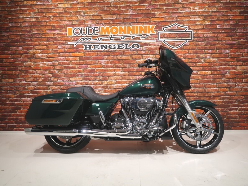 Harley-Davidson FLHX Street Glide 117