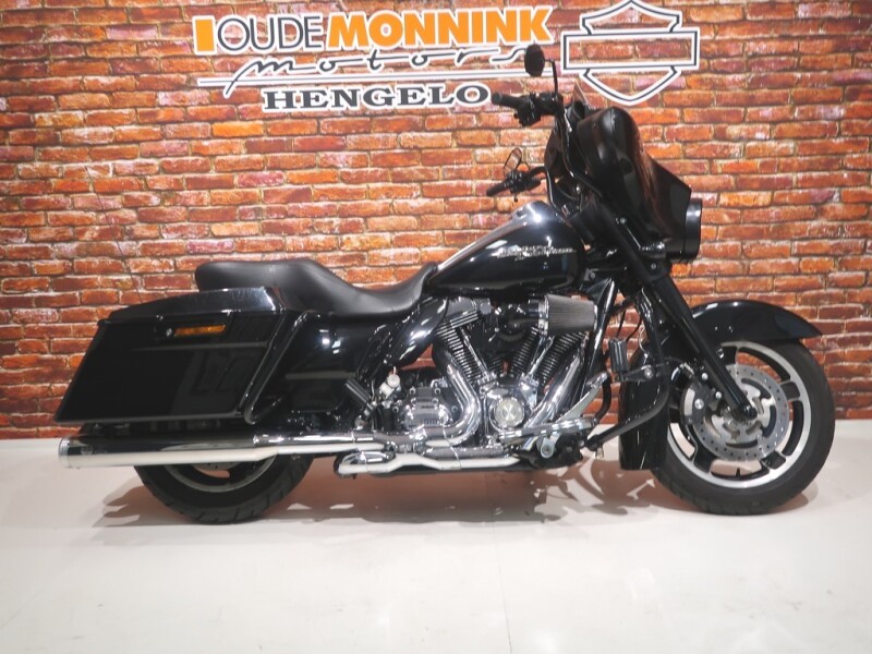 Harley-Davidson FLHX Street Glide 1580