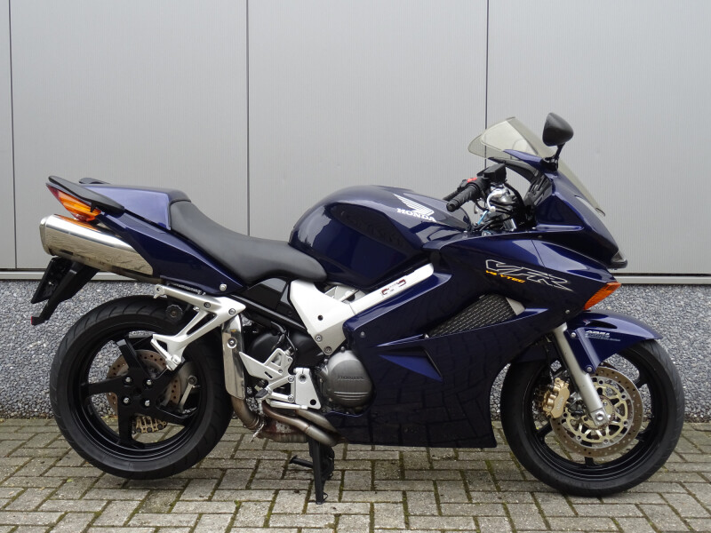 HONDA VFR 800 V TEC