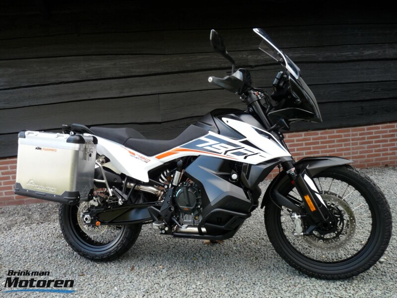 Zeer nette  790 Adventure ABS.