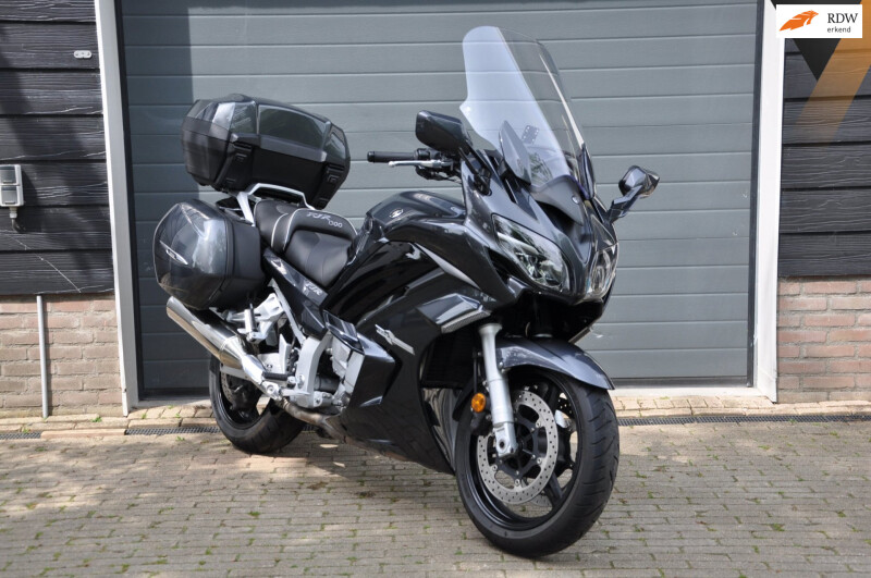 Yamaha FJR 1300A Zeer nette, complete motor, 25K gereden