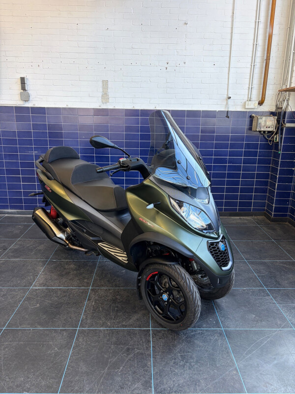 Piaggio Scooter 500 MP3 HPE Business *1600km, BTW motor