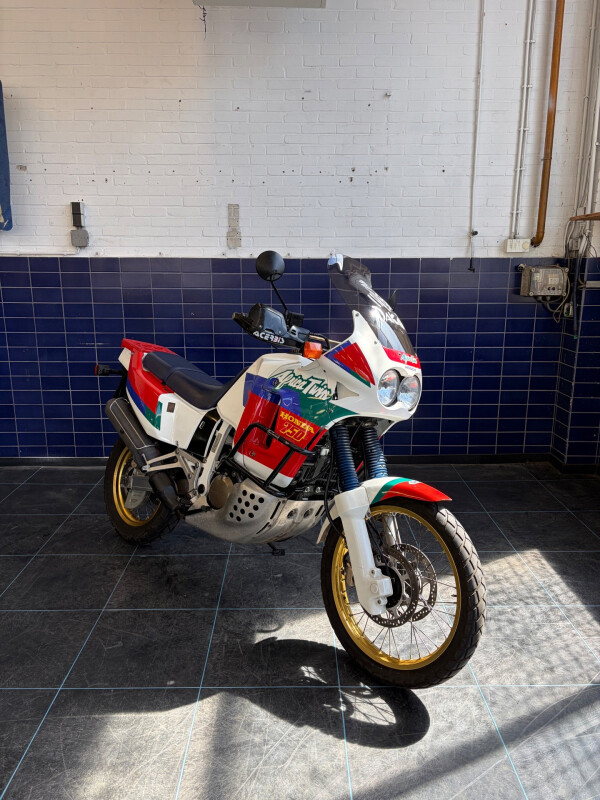 Honda All-Road XRV 750 Africa Twin RD04 *Super netjes!