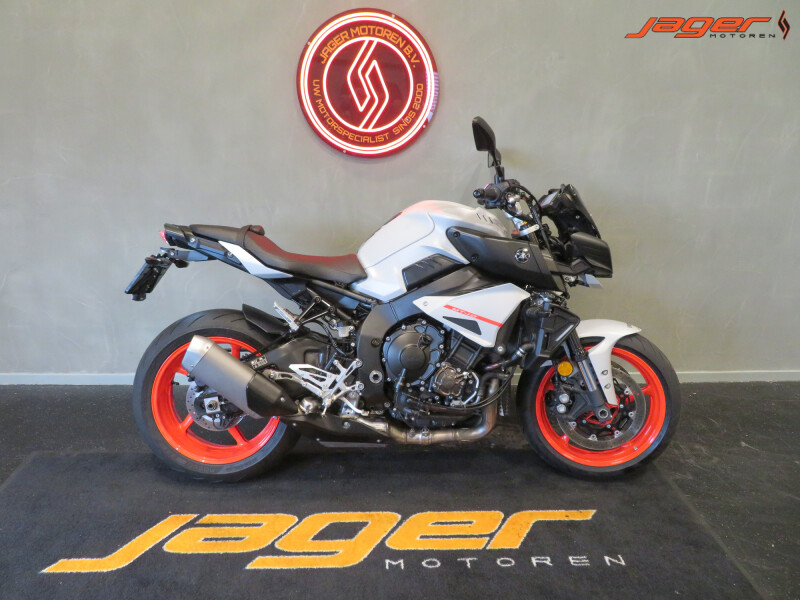 YAMAHA MT 10 MT10 MT-10 ABS TCS