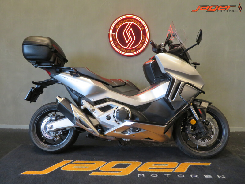 HONDA NSS 750 FORZA NIEUWSTAAT!!