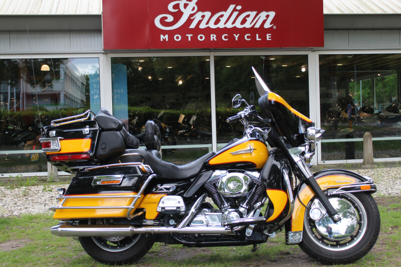 Harley-Davidson Ultra Classic  FLHTCUI