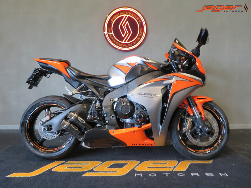 HONDA CBR 1000 RR FIREBLADE SHARK DEMPER!