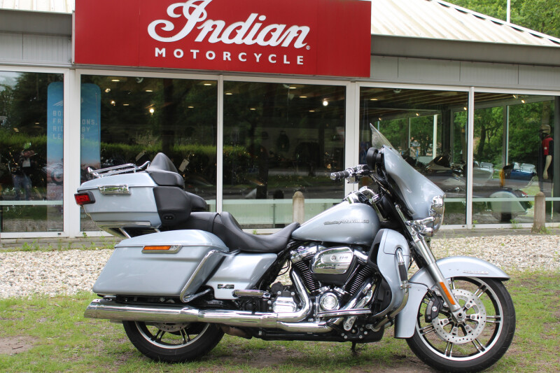 Harley-Davidson Ultra Limited  FLHTK