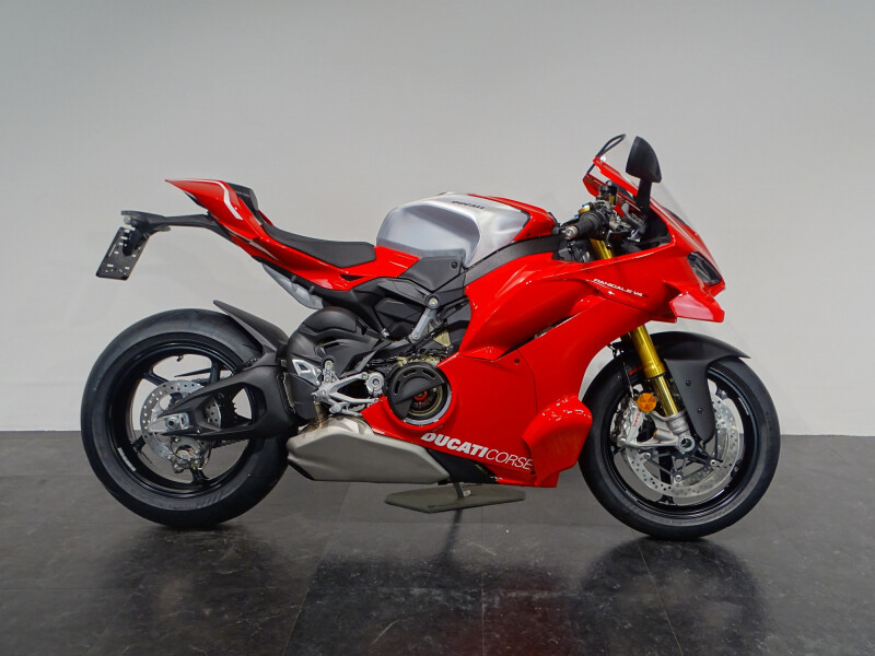 Ducati PANIGALE V4 R
