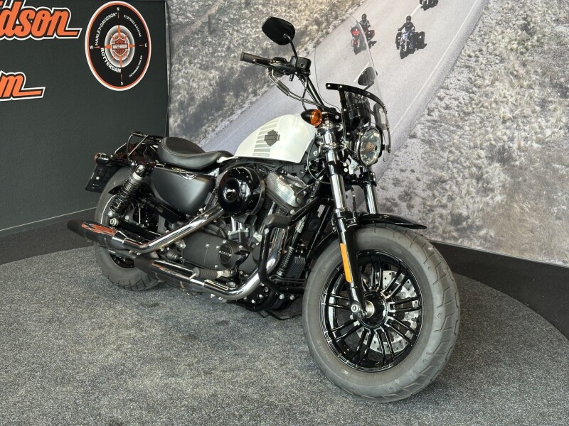 Harley-Davidson XL1200X Forty Eight