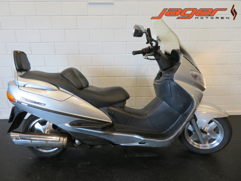 SUZUKI BURGMAN 400 DEGELIJKE SCOOTER!! - € 1.250
