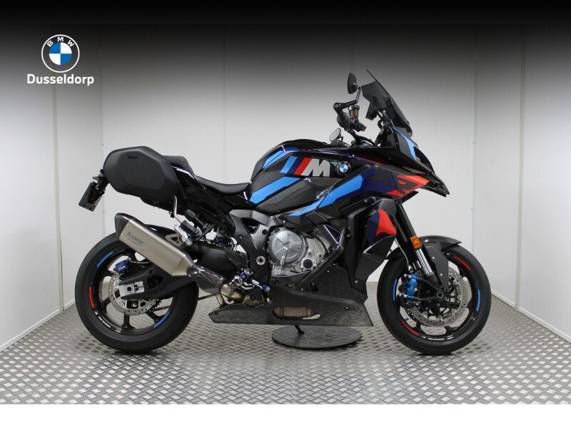 BMW M 1000 XR Blackstorm metallic/M Motorsport