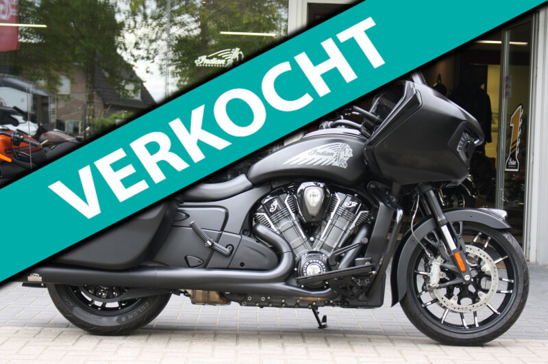 Indian Tour 108 Challenger Dark Horse , 24 maanden exclusive Dealer garantie
