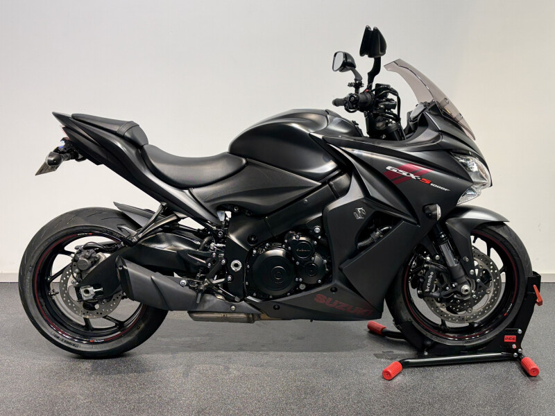 Suzuki GSX-S1000FA