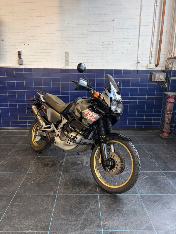 Honda All-Road XRV 750 Africa Twin RD07 *Hyperpro!