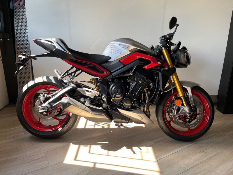 Triumph STREET TRIPLE 765 RX