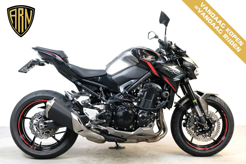 Kawasaki Z 900 (70Kw)