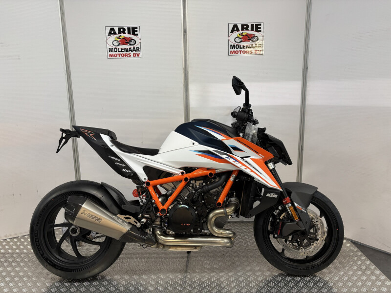 KTM 1390 SUPER DUKE RR