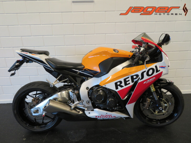 HONDA CBR 1000 RR FIREBLADE REPSOL HISTO.