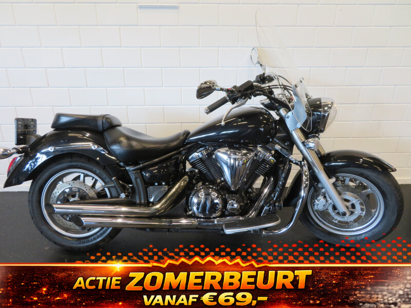 YAMAHA XVS 1300 A MIDNIGHT STAR ZEER FRAAI