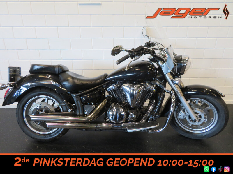 YAMAHA XVS 1300 A MIDNIGHT STAR ZEER FRAAI