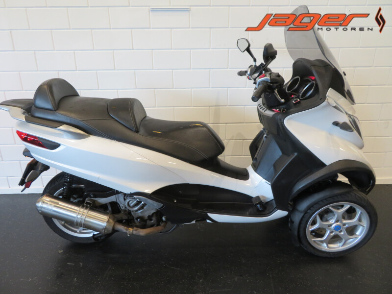 PIAGGIO MP3 500 LT MP3 AUTORIJBEWIJS TOP!!