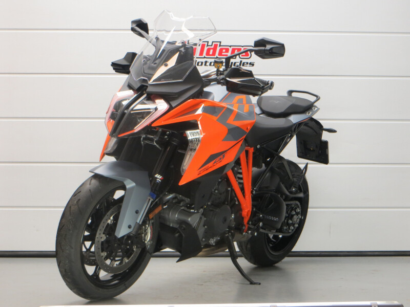 KTM 1290 SUPER DUKE GT DEMO KTM 1290 SUPER DUKE GT