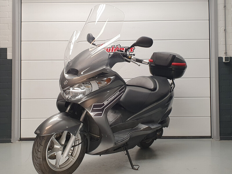Suzuki UH 200 BURGMAN