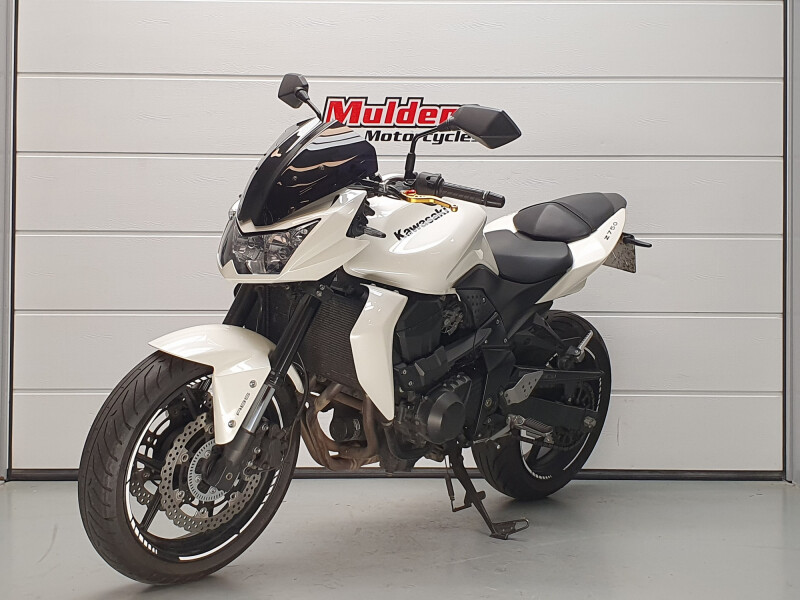 Kawasaki Z 750 KAWASAKI Z750 ABS