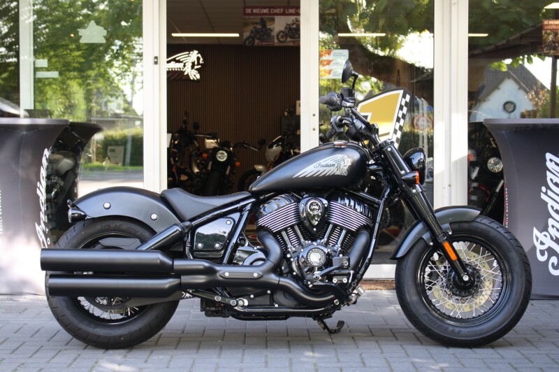 Indian Chopper 116 Chief Bobber Dark Horse, 24 maanden exclusive dealer garantie!