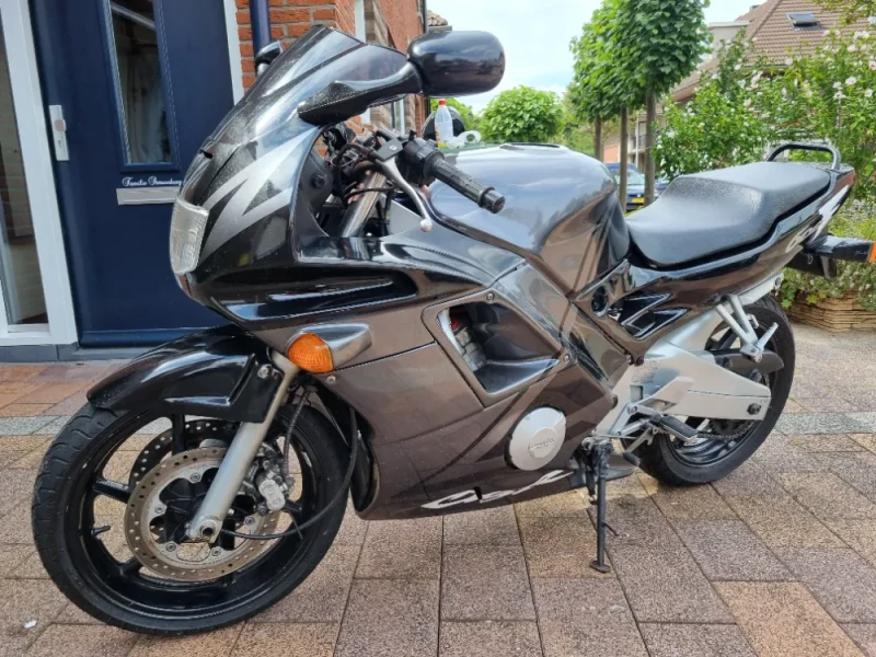 Honda CBR600f
