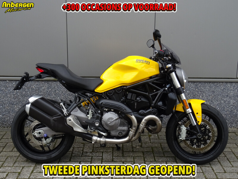 DUCATI MONSTER 821