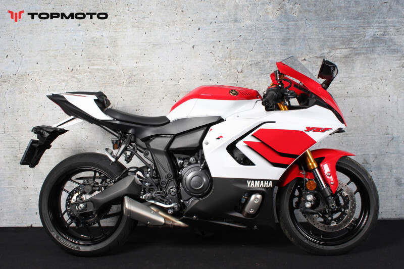 Yamaha YZF R7 70th Anniversary
