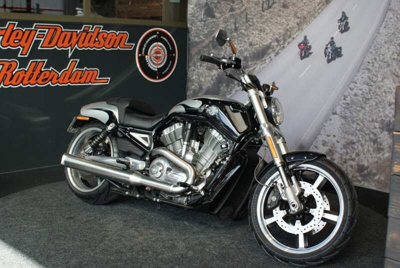 Harley-Davidson VRSCF V-Rod Muscle