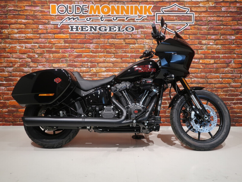Harley-Davidson FXLRST Low Rider ST 117
