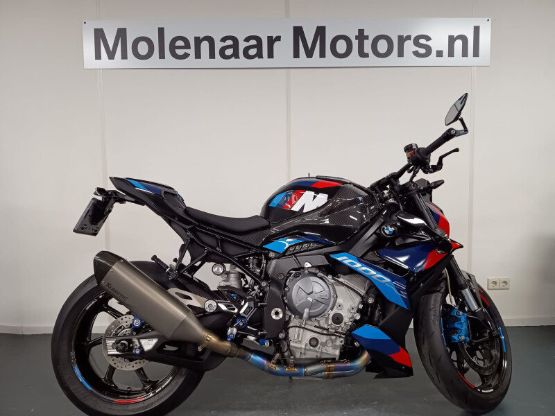 BMW M1000 R