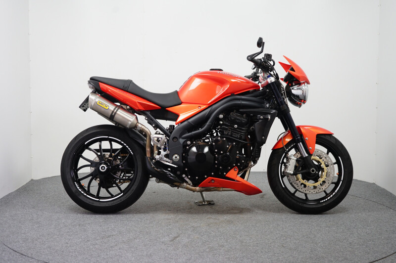 Triumph SPEED TRIPLE 1050