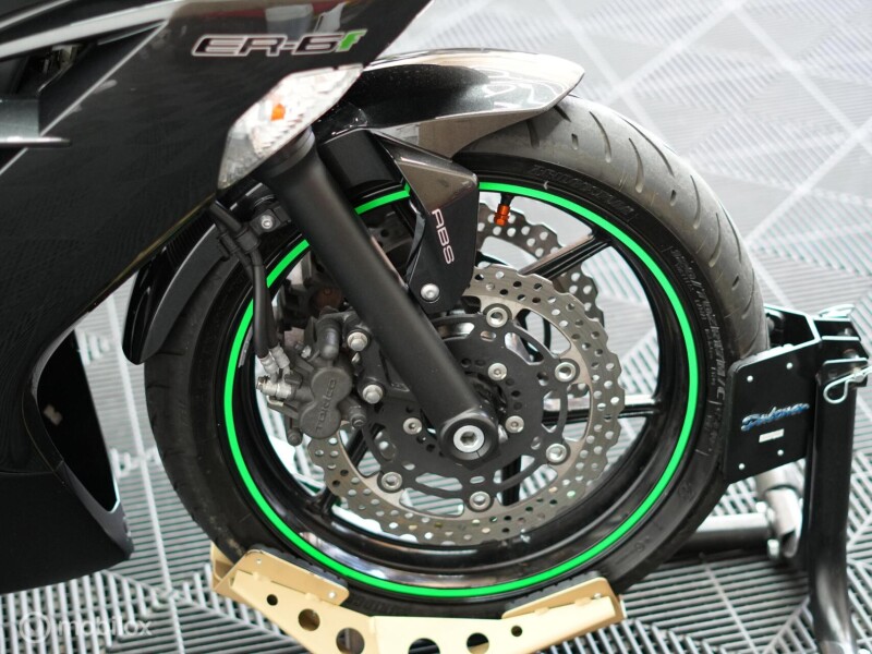 Kawasaki ER-6f ABS - € 5.200 - foto 8