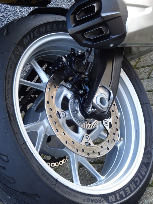 BMW F 900 XR ABS - € 8.945 - foto 6