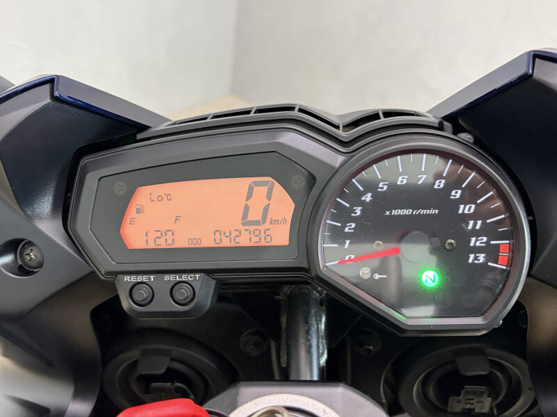 Yamaha FZ1-S - € 4.999 - foto 7