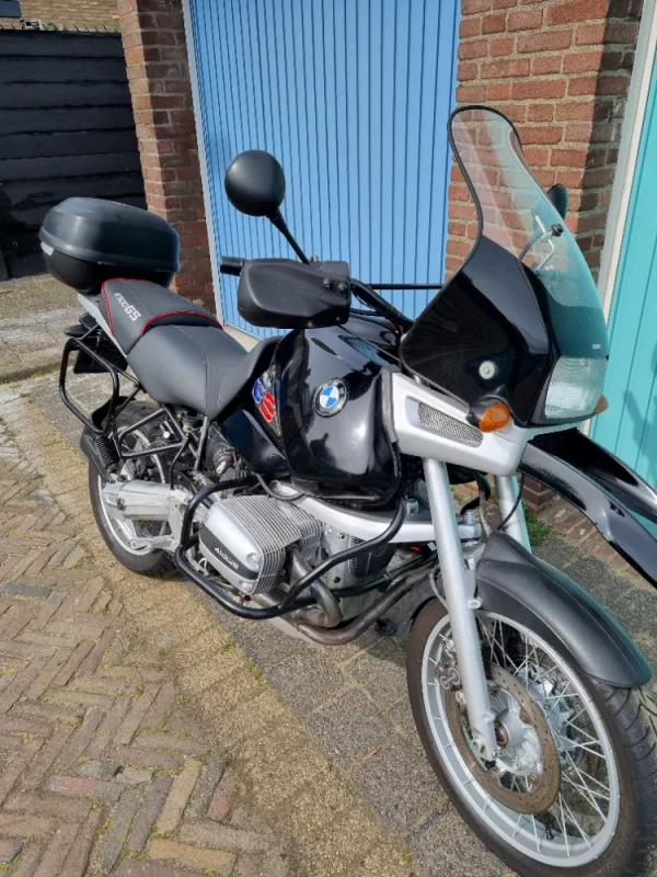 TE KOOP BMW R1100gs  GOED ONDERHOUDEN WEINIG KILOMETERS