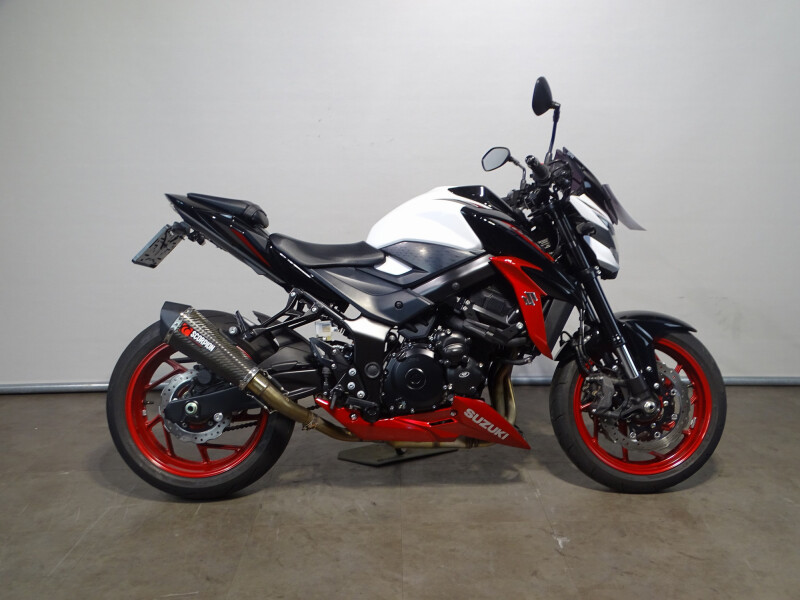 Suzuki GSX-S 750