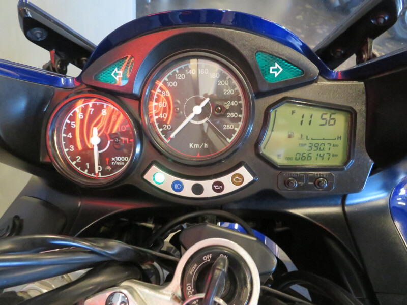 YAMAHA FJR 1300 FJR1300 ZEER FRAAI! - € 4.850 - foto 6