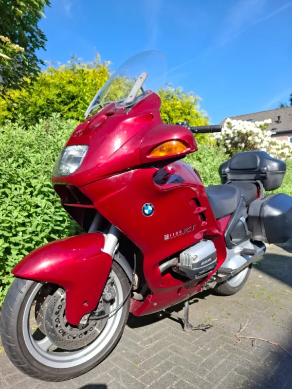 BMW R1100RT