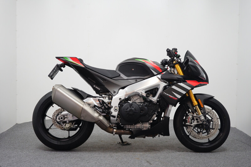 Aprilia TUONO V4 1100 FACTORY